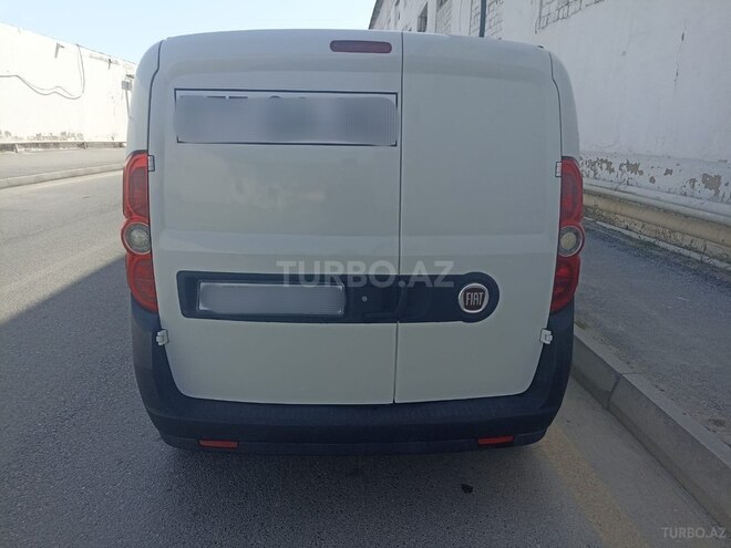 Fiat Doblo 2011, 242,000 km - 1.4 l - Bakı