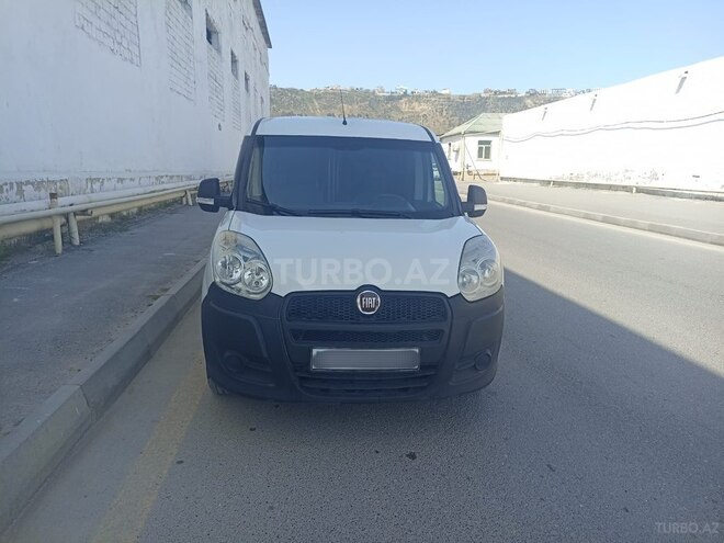Fiat Doblo 2011, 242,000 km - 1.4 l - Bakı