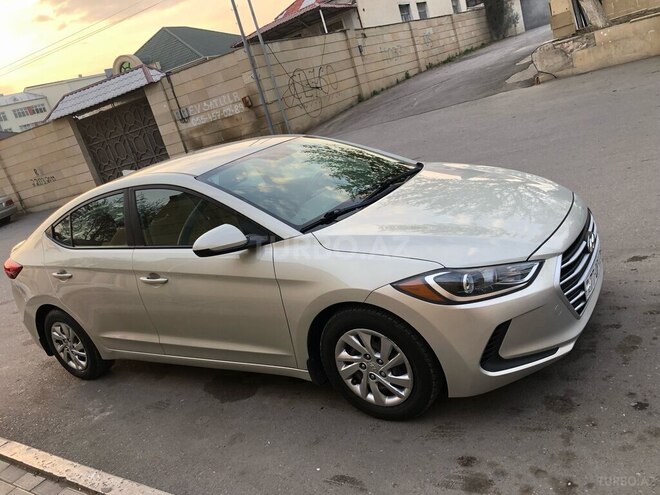 Hyundai Elantra 2017, 107,828 km - 2.0 l - Bakı