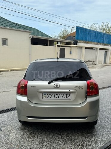 Toyota Corolla 2004, 253,000 km - 1.4 l - Bakı