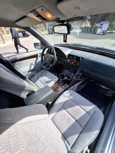 Mercedes C 180 1999, 351,000 km - 1.8 л - Bakı