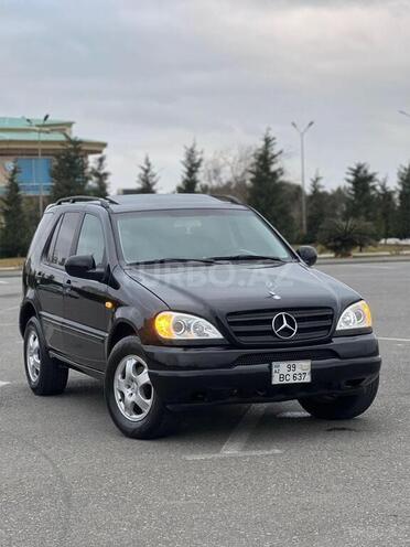 Mercedes ML 320 4MATIC 2000, 189,736 km - 3.2 l - Sumqayıt
