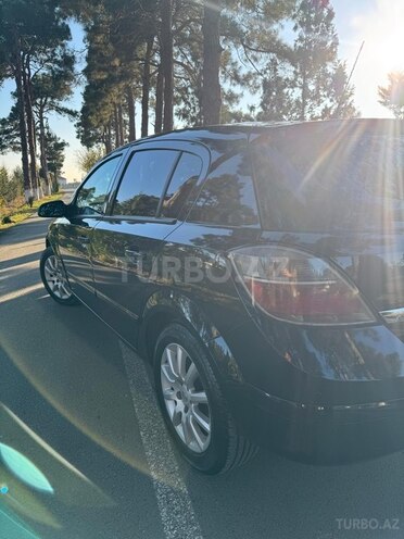 Opel Astra 2007, 174,000 km - 1.4 l - Bakı