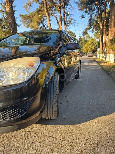 Opel Astra 2007, 174,000 km - 1.4 l - Bakı
