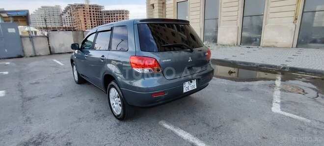 Mitsubishi Airtrek 2001, 265,166 km - 2.0 л - Sumqayıt