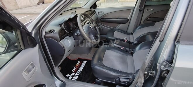 Mitsubishi Airtrek 2001, 265,166 km - 2.0 л - Sumqayıt