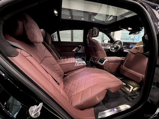 BMW 740 2022, 19,000 km - 3.0 l - Bakı