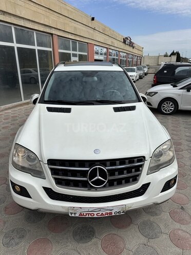 Mercedes ML 350 4MATIC-2