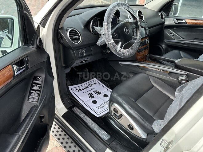 Mercedes ML 350 4MATIC-16