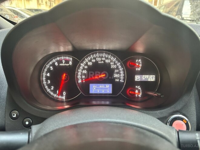 Nissan Maxima-6