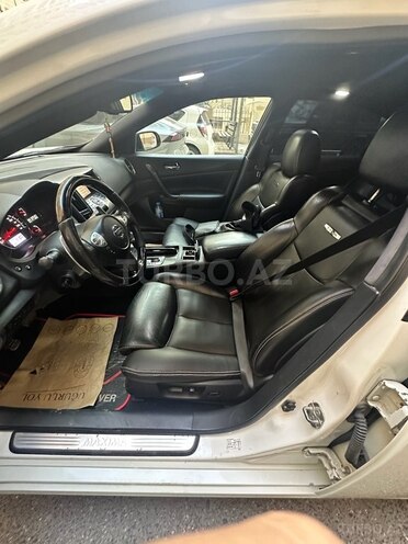 Nissan Maxima-8