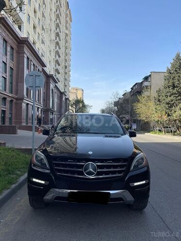 Mercedes ML 350 4MATIC 2013, 225,000 km - 3.5 l - Bakı