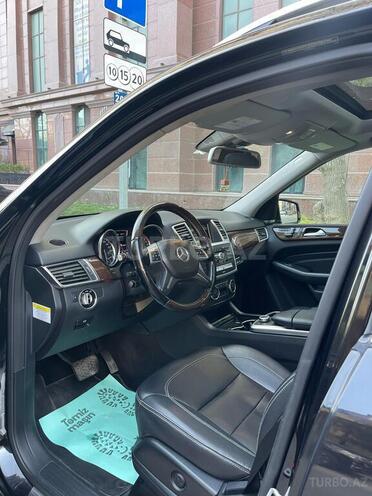 Mercedes ML 350 4MATIC 2013, 225,000 km - 3.5 l - Bakı