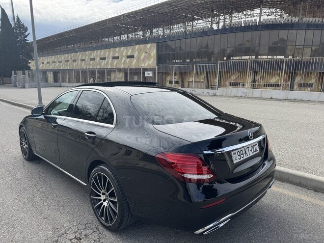 Mercedes E 220 d 2017, 195,000 km - 2.0 l - Bakı