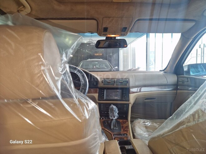 BMW 525 2002, 319,851 km - 2.5 л - Bakı
