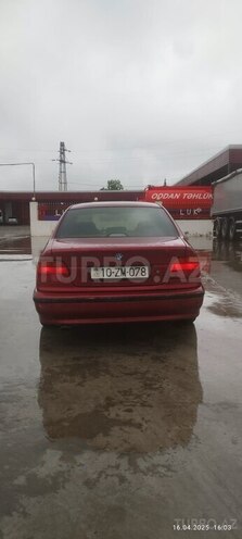 BMW 520 1996, 204,855 km - 2.0 л - Sabirabad