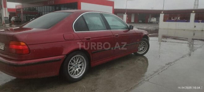 BMW 520 1996, 204,855 km - 2.0 л - Sabirabad