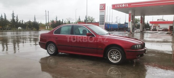 BMW 520 1996, 204,855 km - 2.0 л - Sabirabad