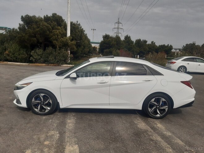 Hyundai Elantra 2022, 49,367 km - 2.0 l - Bakı