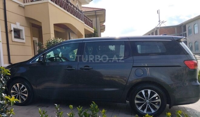 Kia Carnival 2017, 225,000 km - 2.2 l - Bakı