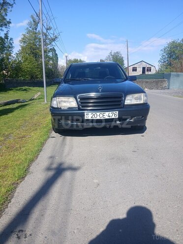 Mercedes C 200 1995, 453,003 km - 2.0 l - Zaqatala