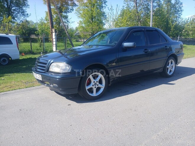 Mercedes C 200 1995, 453,003 km - 2.0 l - Zaqatala