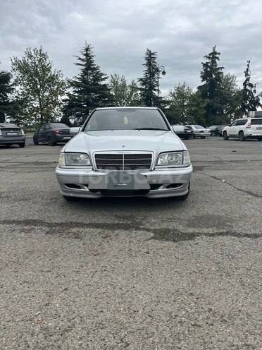 Mercedes C 220 d 1999, 589,000 km - 2.2 l - Gəncə