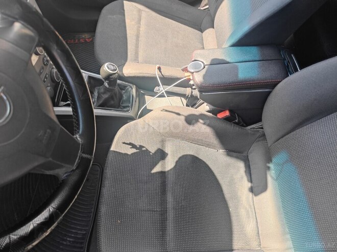Opel Astra 2004, 415,836 km - 1.4 l - Balakən