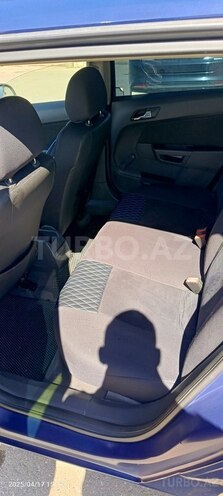 Opel Astra 2004, 180,473 km - 1.4 l - Qazax