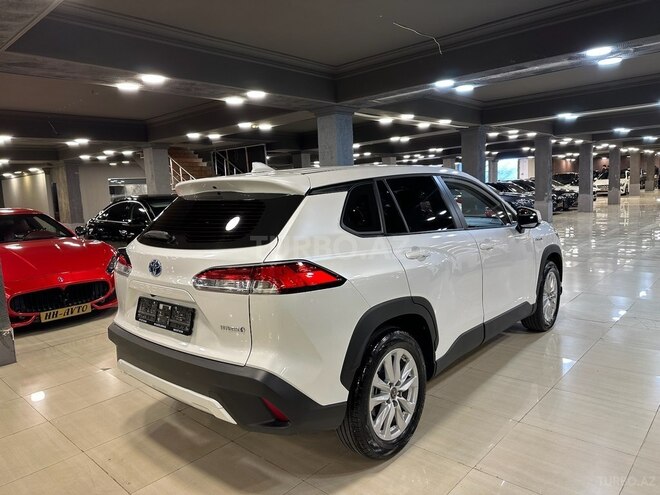 Toyota Corolla Cross 2023, 33,000 km - 2.0 l - Bakı