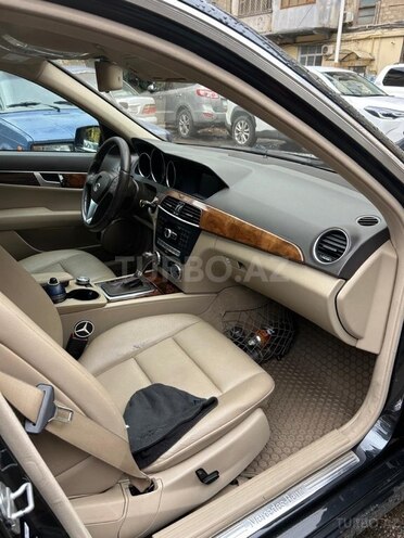 Mercedes C 250 2011, 270,000 km - 1.8 l - Bakı