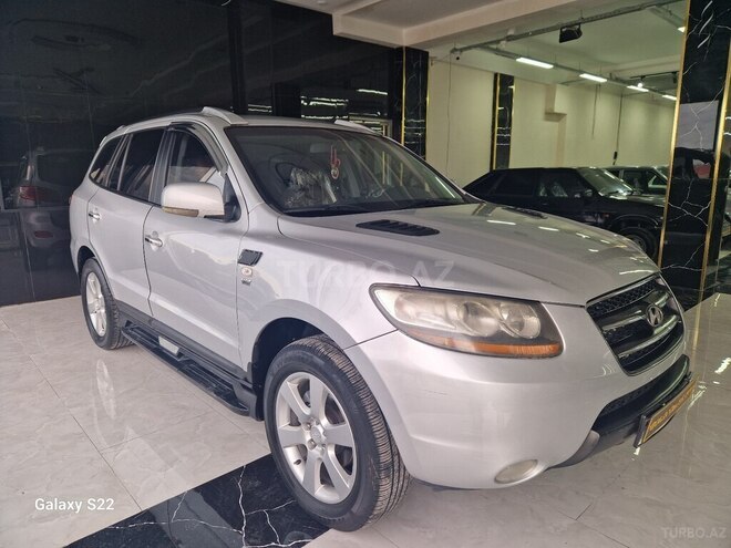 Hyundai Santa Fe-4