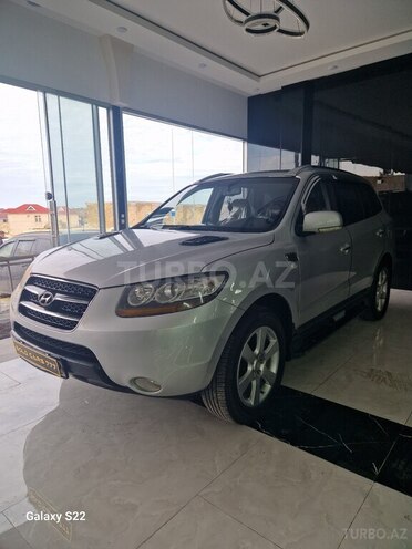 Hyundai Santa Fe-5