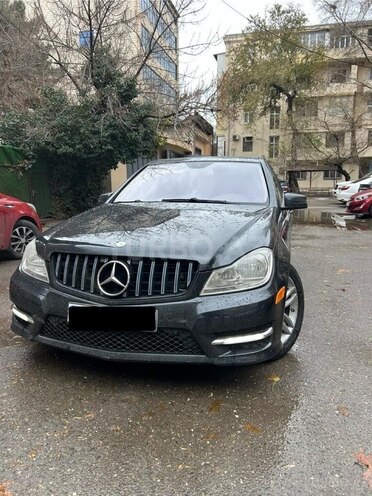 Mercedes C 250 2011, 270,000 km - 1.8 l - Bakı