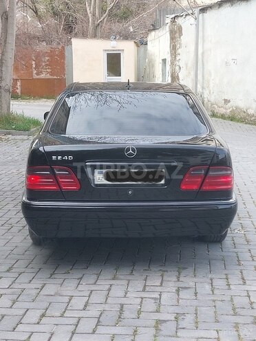Mercedes E 240 1997, 380,000 km - 2.4 l - Bakı