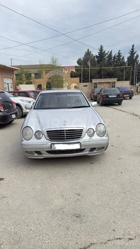 Mercedes E 220 d 2000, 406,000 km - 2.2 l - Bakı