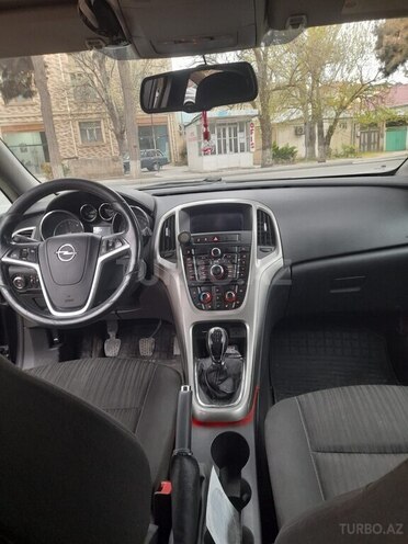 Opel Astra 2010, 235,000 km - 1.3 l - Bakı