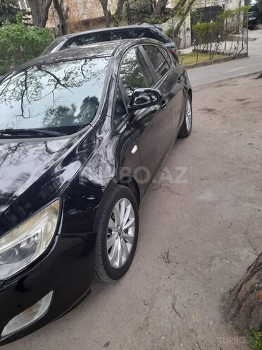 Opel Astra 2010, 235,000 km - 1.3 l - Bakı