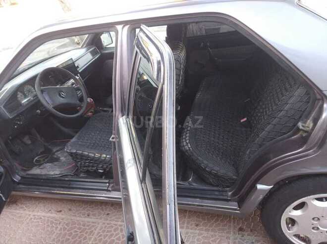 Mercedes 190 1992, 234,765 km - 2.0 л - Bakı