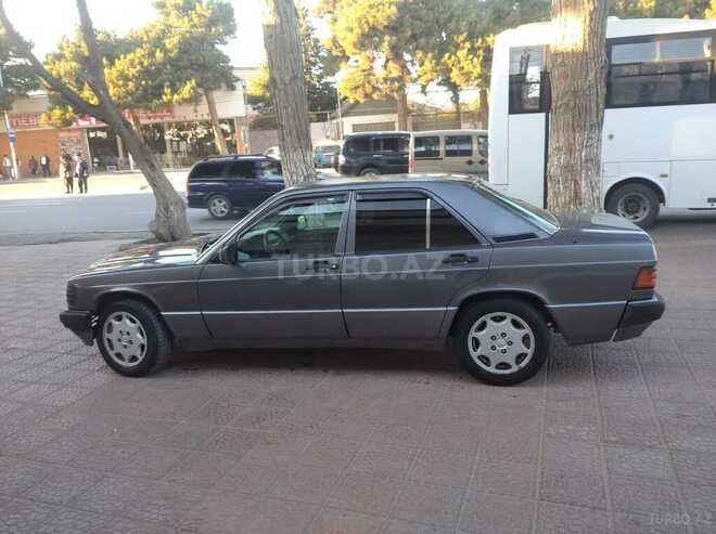 Mercedes 190 1992, 234,765 km - 2.0 л - Bakı