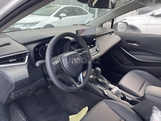 Toyota Corolla-7