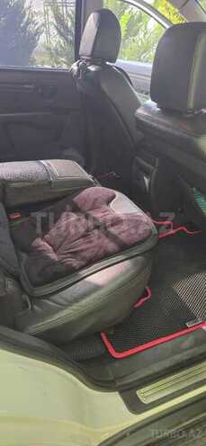 Hyundai Santa Fe-6