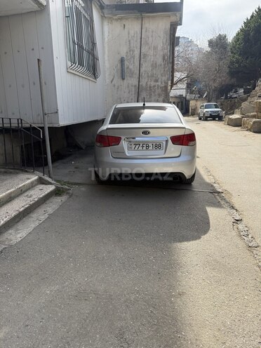 Kia Cerato 2011, 272,000 km - 1.6 l - Bakı