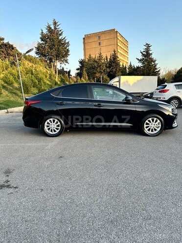 Hyundai Accent 2019, 110,000 km - 1.6 l - Bakı