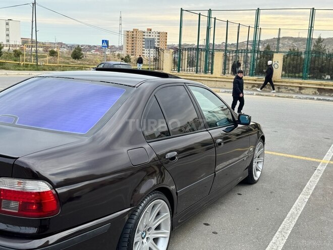 BMW 528 1999, 322,924 km - 2.8 l - Bakı