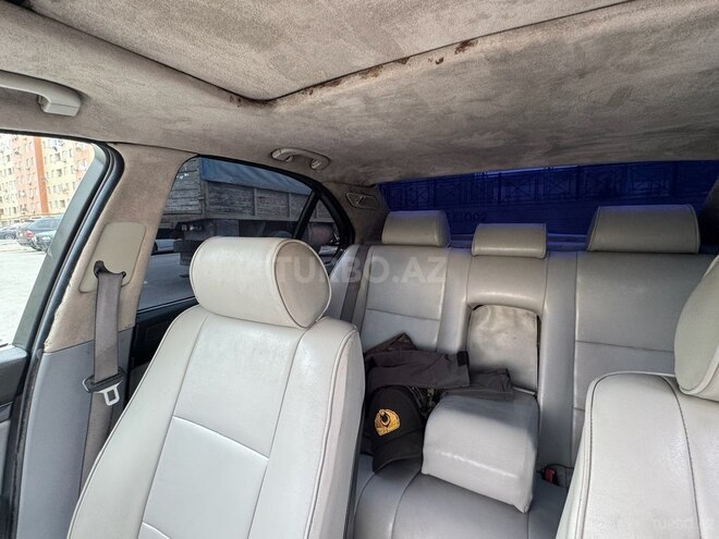 BMW 528 1999, 322,924 km - 2.8 l - Bakı