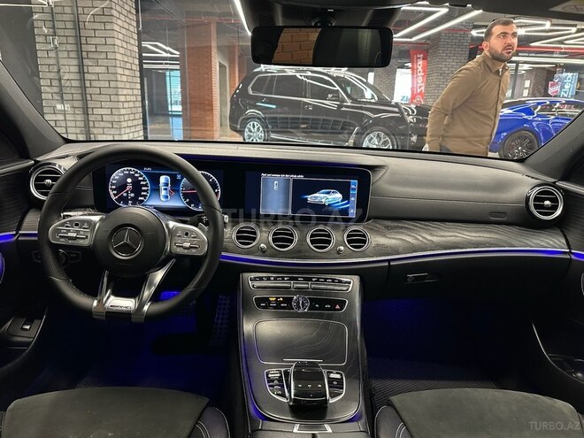 Mercedes E 220 d-7