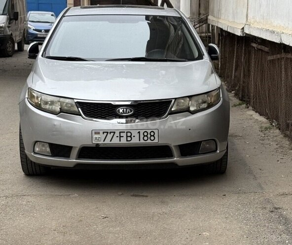 Kia Cerato 2011, 272,000 km - 1.6 l - Bakı