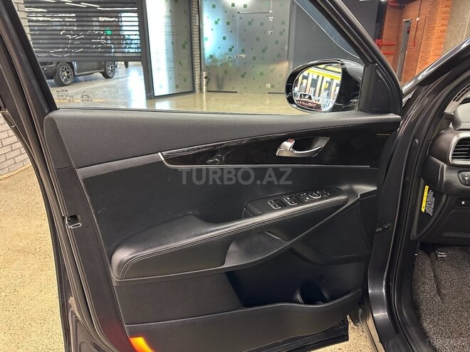 Kia Sorento-6