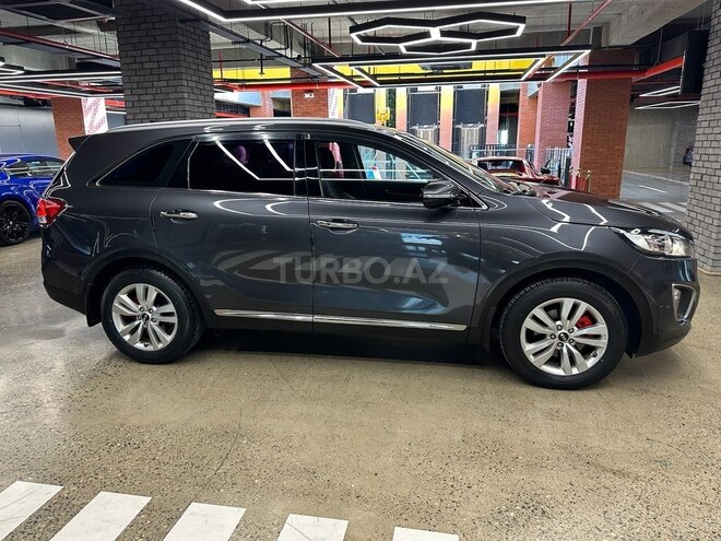 Kia Sorento-3